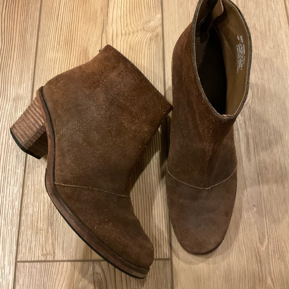 J. Shoes Shoes - J. Shoes Suede Heeled Booties